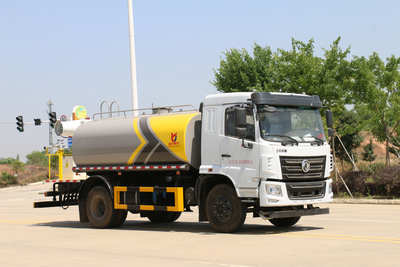 4 &nbsp;&nbsp;东风华神喷雾车