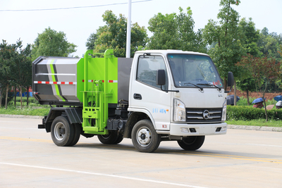 1凯马蓝牌侧挂桶垃圾车