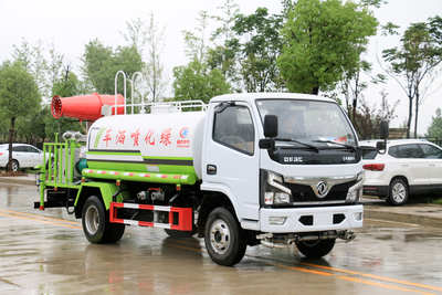 1 &nbsp;小多利卡喷雾车