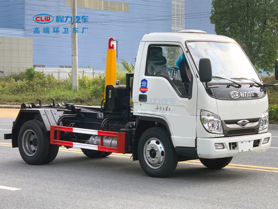 1小卡之星全柴115马力勾臂